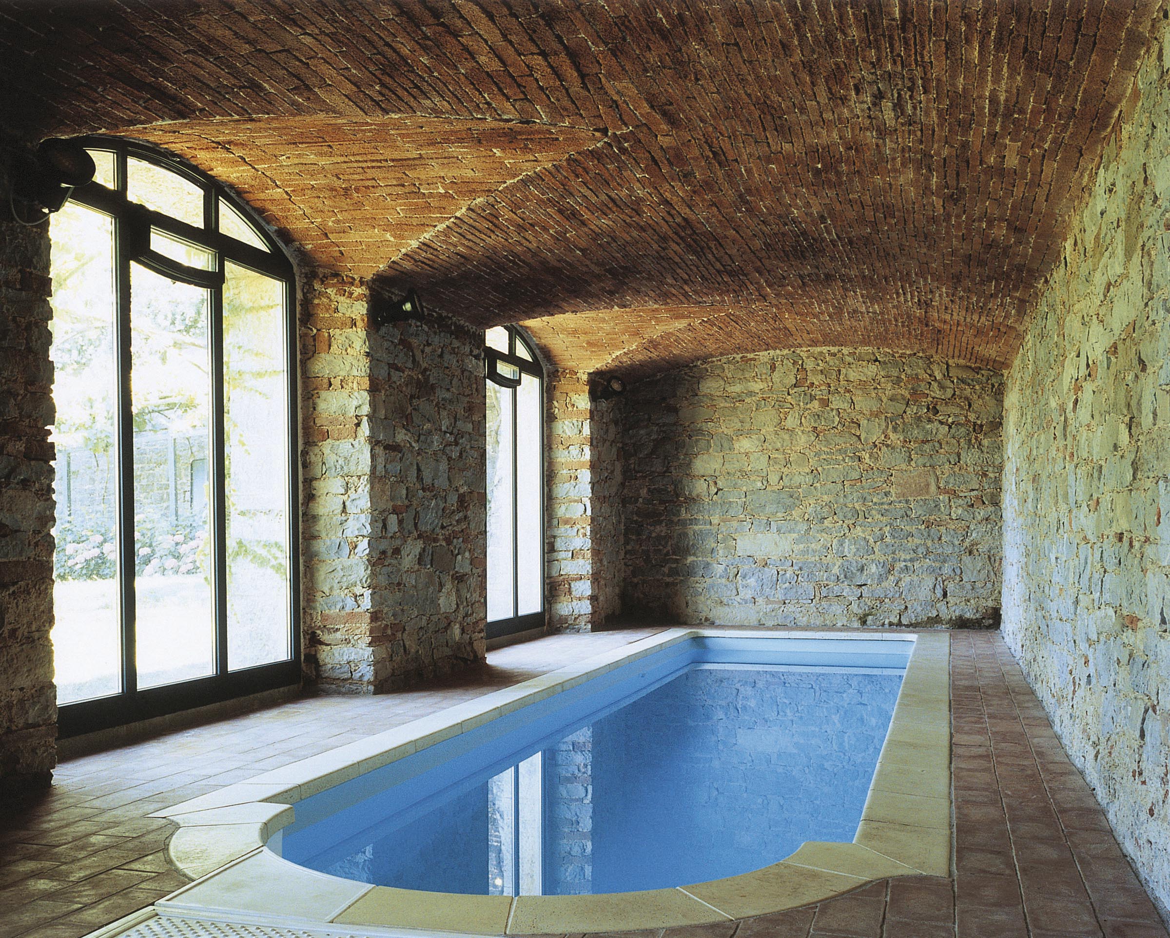 Indoor - Pools